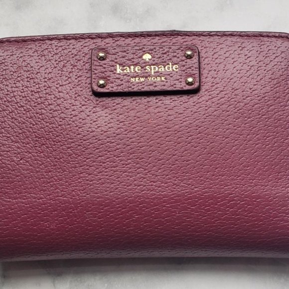 Vintage Purple Burgundy Kate Spade New York Bifold Compact Wallet - Picture 1 of 14